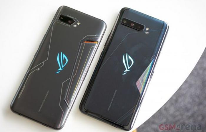 شركة أسوس تزود هاتف الألعاب الخارق ROG Phone 4 ببطارية ضخمة.. صور