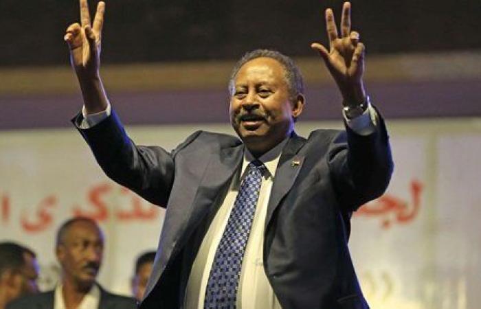السودان.. حمدوك يتسلم ترشيحات قوى التغيير لمجلس الوزراء