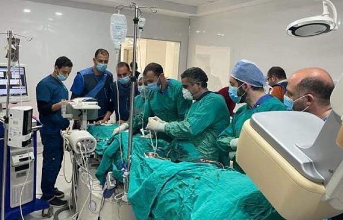 نجاح أول عملية لتوسيع الشرايين باستخدام الشنيور الطبي الحديث في مصر