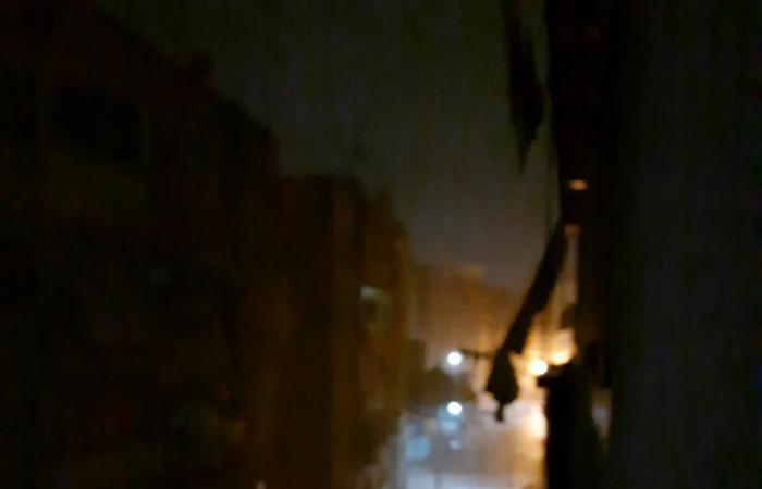 سقوط أمطار ثلجية وبرق ورعد على مدن دمياط.. صور
