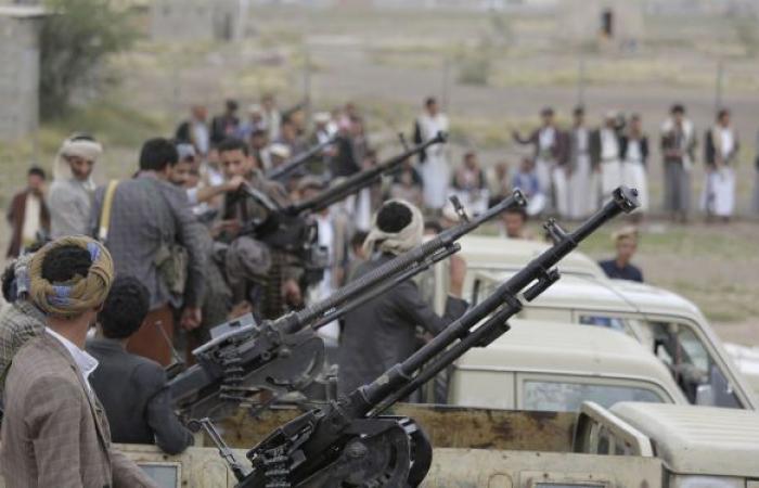 الجيش اليمني يعلن اقترابه من معسكر استراتيجي لـ "أنصار الله" شرقي الجوف