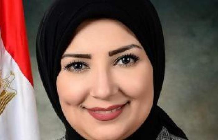 النائبة رشا أبو شقرة تطالب بتحقيق عاجل مع عضو هيئة تدريس بجامعة القاهرة أساء للإعلام