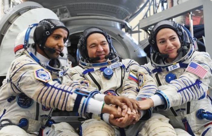 الإمارات تعلن عن اسم أول رائدة فضاء عربية..فيديو
