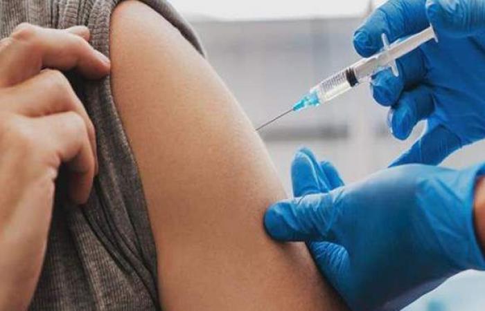رئيس الوزراء: تطعيم مليون مواطن ضد كورونا ونستقبل 5 مليون جرعة الشهر الجاري