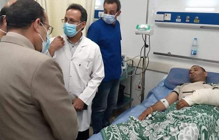 محافظ شمال سيناء يزور الجرحى والمصابين الفلسطينيين بمستشفى العريش |فيديو