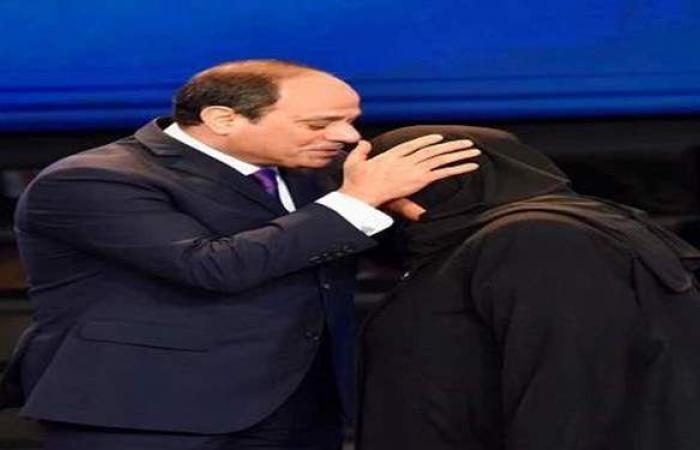 50 معلومة ترصد جهود السيسي لتمكين ودعم المرأة المصرية خلال 7 سنوات
