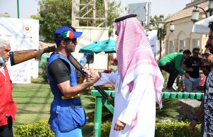 الكويت تحصل على المركز الأول فى منافسات فرق الاسكيت بالبطولة العربية للرماية