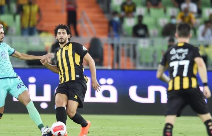 الاتحاد يسترد صدارة دوري محمد بن سلمان بثنائية في الأهلي