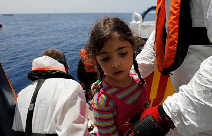 خفر السواحل اليوناني يعلن غرق 4 مهاجرين كانوا على متن قارب بينهم 3 أطفال