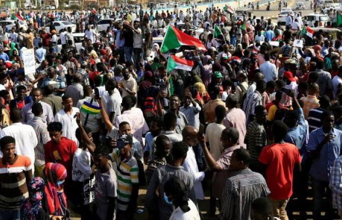 من يملك "الضربة القاضية" لحسم الأوضاع في السودان؟