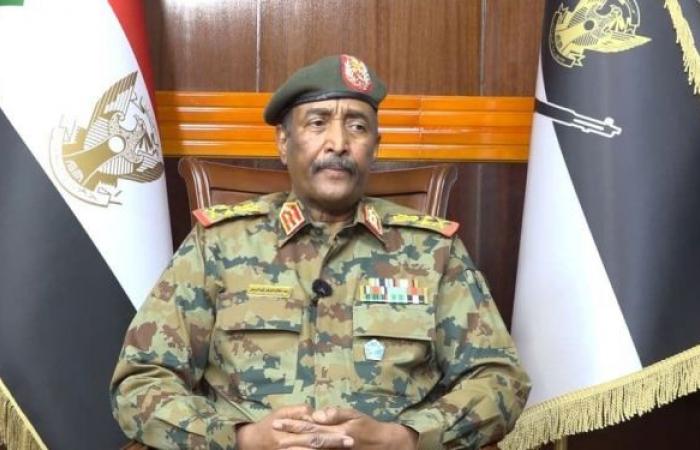 التلفزيون السوداني: البرهان يعفي مديري 4 بنوك حكومية من مناصبهم