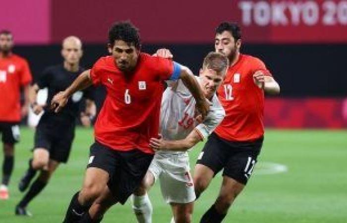 قصة صور.. أحمد حجازى يحمل مسئولية دفاع الفراعنة فى كأس العرب
