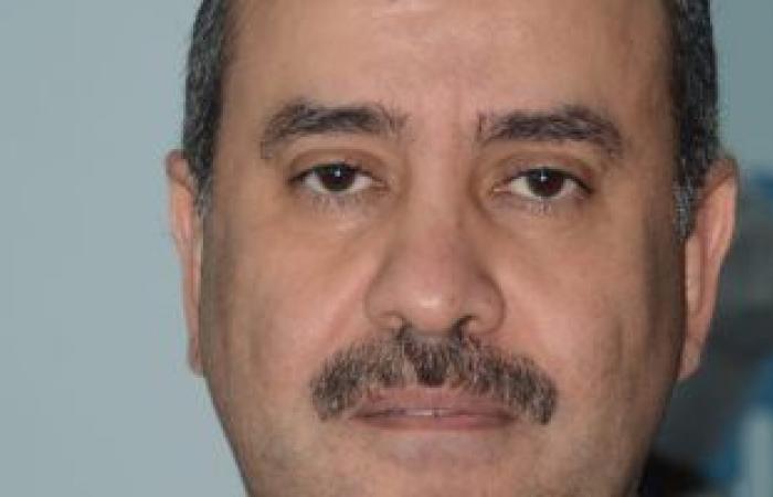 وزير الطيران المدني ينعي شهداء هجوم غرب سيناء الإرهابي