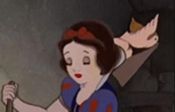 راشيل زيجلر فى أول ظهور بملابس Snow White أثناء تصوير فيلمها الجديد "صور"