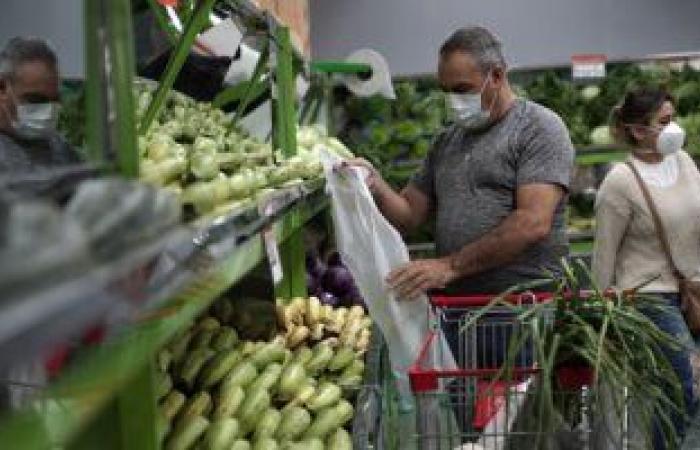استقرار أسعار الخضراوات والفاكهة اليوم بمنافذ المجمعات الاستهلاكية