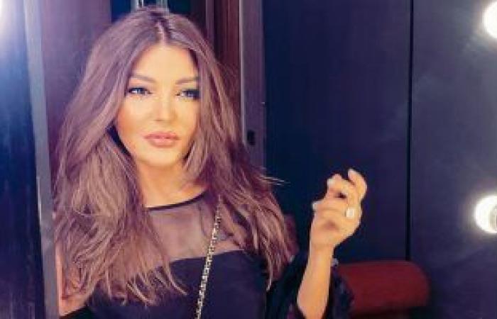 سميرة سعيد تطرح برومو أغنيتها الجديدة "كرباج".. فيديو