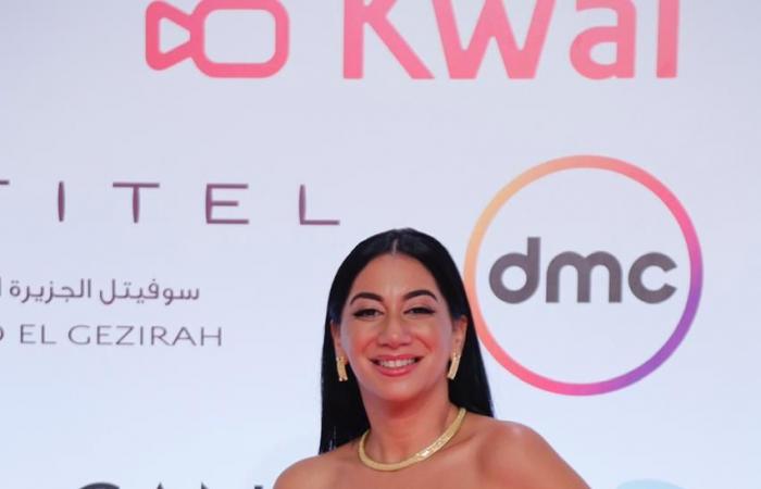 نجمات تألقن باللون الأسود في اليوم الأول لمهرجان القاهرة السينمائي الدولي