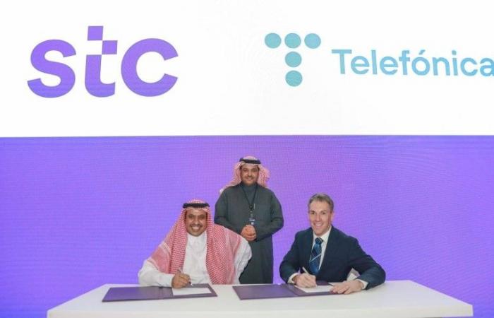 stc و Telefonica توقعان اتفاقية إستراتيجية لتبادل الخبرات في قطاع الاتصالات وتقنية المعلومات