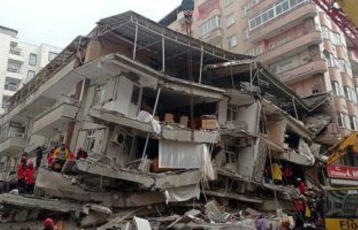 أمريكا تتعهد بالدعم المستمر لمساعدة ضحايا الزلزال فى تركيا وسوريا