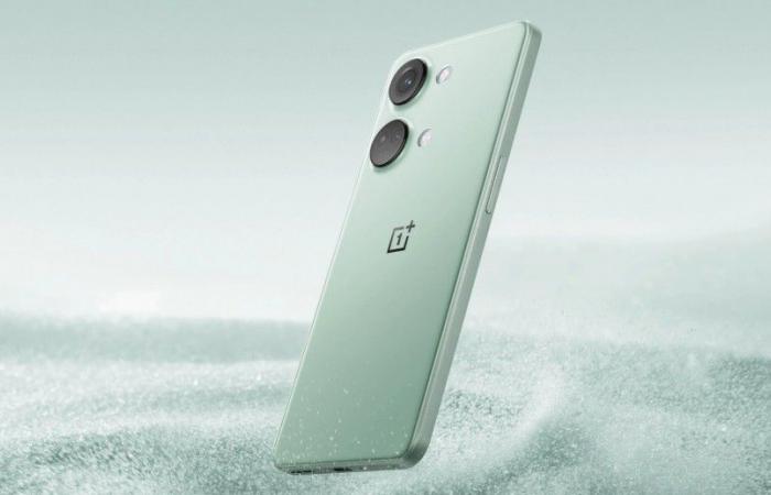 هاتف OnePlus Ace 2V ينطلق في السوق الصيني بمعالج Dimensity 9000