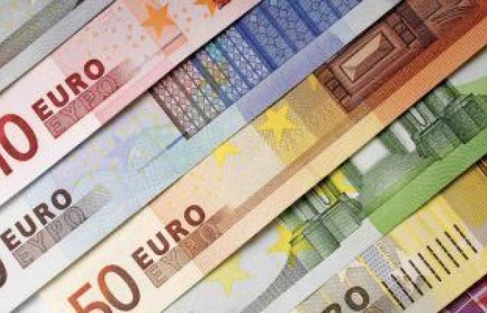 سعر اليورو اليوم السبت 6-5-2023