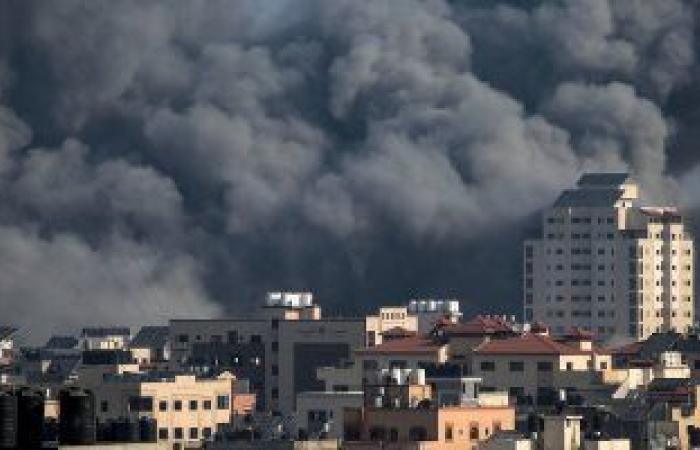 استشهاد 12 فلسطينيا على الأقل جراء العدوان الإسرائيلى على قطاع غزة