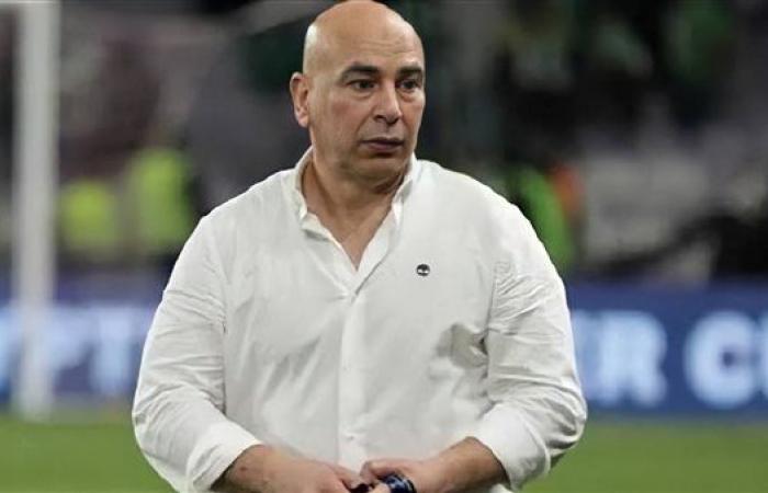 بعد تعيين حسام حسن مدربًا للمنتخب، وزير الرياضة يكشف مستقبل العميد ومحمد صلاحالثلاثاء 06/فبراير/2024 - 10:47 م
حسام حسن، قال الدكتور أشرف صبحي وزير الشباب والرياضة: كرة القدم مزاج عام عند المصريين وحريصين علي تصحيح المسار دائما، وهذه بداية اختيار الكابتن حسام حسن لتدريب منتخب مصر .