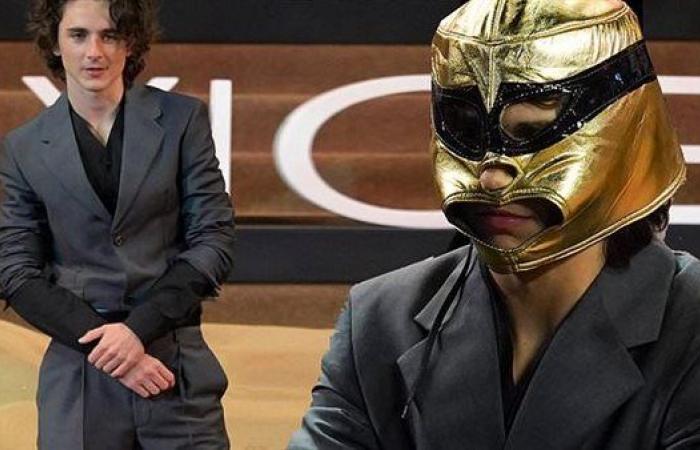 تيموثي شالمي يظهر بقناع مصارع في العرض الخاص لـ Dune: Part Two Mexico City