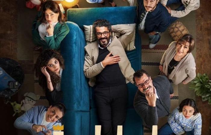 مايان السيد أحدث المنضمين لفريق مسلسل إمبراطورية ميمالثلاثاء 27/فبراير/2024 - 10:43 م
مسلسلات رمضان 2024 ، أعلنت الشركة المتحدة للخدمات الإعلامية عن انضمام الفنانة الشابة مايان السيد لفريق عمل مسلسل “إمبراطورية ميم” بطولة النجم خالد النبوي المقرر عرضه عبر شاشة قناة DMC خلال شهر رمضان المقبل 2024. مسلسل إمبراطورية ميم وكانت الشركة المنتجة طرحت مؤخرًا بوستر جديدا يجمع كل أبطال العمل.