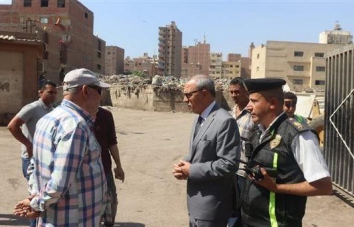 محافظ القليوبية يوجه بشن حملة لضبط النباشين بالقمامةالخميس 16/مايو/2024 - 11:55 ص
شدد محافظ القليوبية عبد الحميد الهجان علي رؤساء المدن بشن حملة لضبط النابشين وايضاً التكاتك والسيارات التي تسير عكس الاتجاه