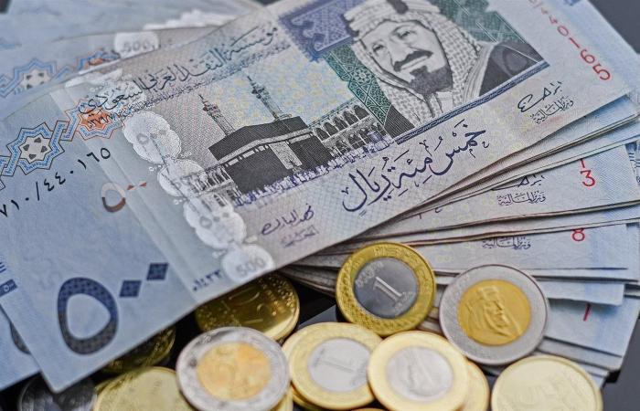 سعر الريال السعودي صباح اليوم الخميس 16-5-2024الخميس 16/مايو/2024 - 09:30 ص
ننشر سعر الريال السعودي في البنوك المصرية، وفق آخر تحديث وارد عبر شاشات عرض أسعار العملات في البنوك المصرية.