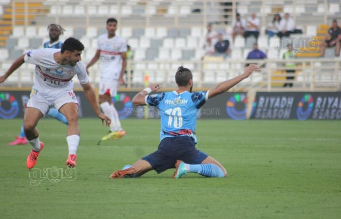 تطورات أزمة ثلاثي الزمالك بعد واقعة الاعتداء علي إداري إماراتي (فيديو)الأحد 20/أكتوبر/2024 - 09:35 م
شهدت مباراة الزمالك وبيراميدز في نصف نهائي كأس السوبر المصري، أزمة عنيفة بعد احتجاز قوات الأمن 3 من لاعبي الأبيض عقب انتهاء اللقاء.