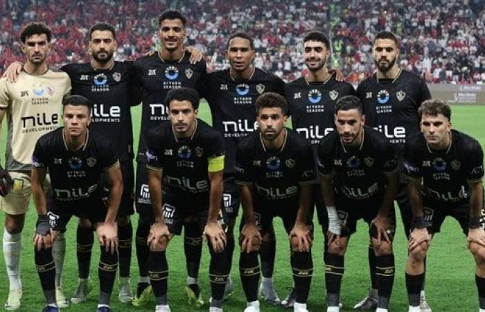 قبل موقعة اليوم، الزمالك يعادل ضعف القيمة السوقية للبنك الأهليالجمعة 01/نوفمبر/2024 - 02:15 م
يستعد الفريق الأول لكرة القدم بنادي الزمالك لمواجهة قوية أمام البنك الأهلي اليوم الجمعة، على ملعب استاد السلام ضمن منافسات الجولة الأولى من الدوري الممتاز.