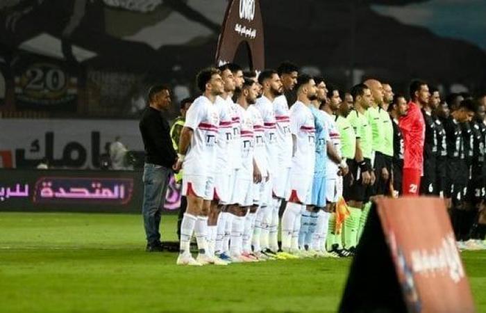 أول قرار من جوميز بعد فوز الزمالك على البنك الأهليالجمعة 01/نوفمبر/2024 - 11:13 م
قرر الجهاز الفني للفريق الأول لكرة القدم بنادي الزمالك بقيادة البرتغالي جوزيه جوميز منح اللاعبين راحة من التدريبات غداً السبت، بعد الفوز على البنك الأهلي في المباراة التي أقيمت بينهما