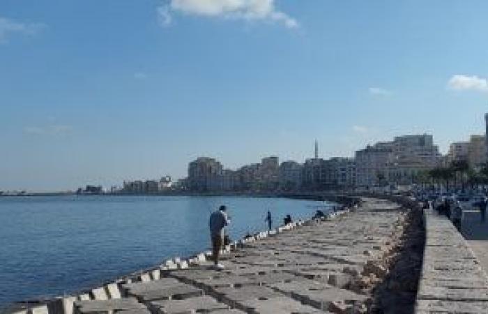 الأرصاد: شبورة وأمطار بعدة مناطق غدا والصغرى فى القاهرة 17 درجة