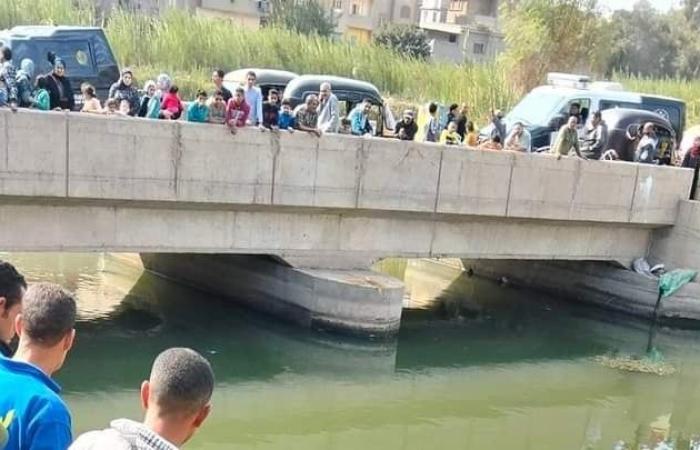 مصرع شاب غرقا في مياه ترعة سمنود بالغربية (صور)الجمعة 08/نوفمبر/2024 - 04:59 م
لفظ شاب في بداية العقد الثالث من العُمر، أنفاسه الأخيرة أسفل مياه النيل بمركز سمنود في محافظة الغربية