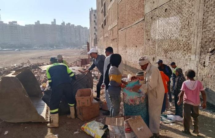 حملة لرفع الإشغالات ومداهمة أماكن النباشين في المنصورة بالدقهليةالأربعاء 13/نوفمبر/2024 - 09:18 ص
حملة لرفع الاشغالات ومداهمة أماكن النباشين في المنصورة بالدقهلية ..صور