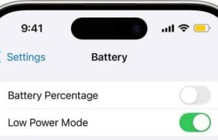 يعنى ايه "الوضع الأصفر" فى هواتف ايفون.. وكيف يحافظ على عمر بطاريتك؟