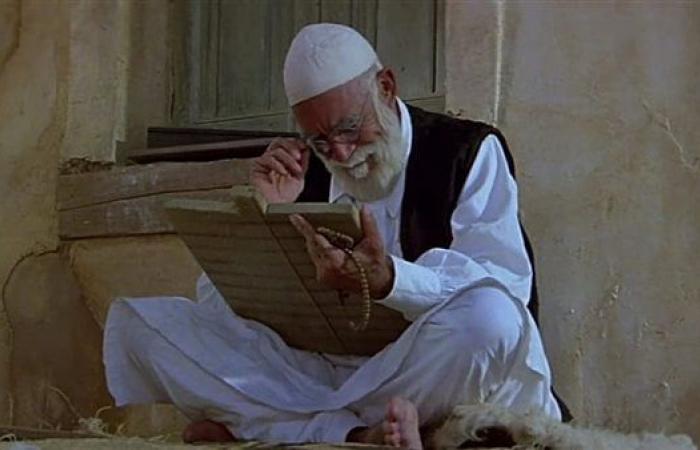 عرض "عمر المختار" ضمن أفلام الـ4K بمهرجان القاهرة السينمائي اليومالجمعة 15/نوفمبر/2024 - 11:30 ص
يعرض اليوم، فيلم "أسد الصحراء - عمر المختار"، ضمن أفلام الـ4K التابع لقسم كلاسيكيات القاهرة، والتي تقام ضمن فعاليات الدورة الـ 45 لمهرجان القاهرة السينمائي الدولي. فيلم "أسد الصحراء" روائي وإنتاج مشترك بين الولايات المتحدة الأمريكية وليبيا، وتدور أحداثه في عام 1929، عندما عيّن الديكتاتور الفاشي الإيطالي