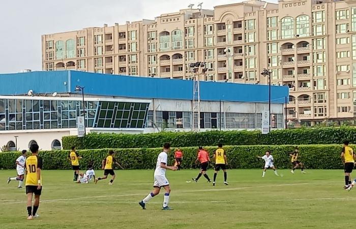 دوري الجمهورية للناشئين، فوز ناشئي المقاولون على الداخلية وسموحةالإثنين 18/نوفمبر/2024 - 07:13 م
تمكن فريق المقاولون العرب مواليد 2007 من تحقيق انتصاره الثالث على التوالي في دوري الجمهورية للناشئين، بعد فوزه المثير على فريق الداخلية بركلات الترجيح،في المباراة التي أقيمت على ملعب الداخلية.