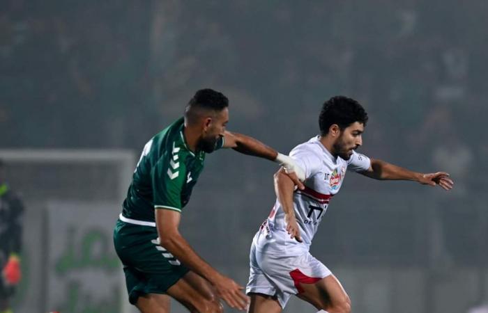 موعد مباراة الزمالك والمصري والقنوات الناقلةالثلاثاء 19/نوفمبر/2024 - 10:56 ص
يلتقي الفريق الأول لكرة القدم بنادي الزمالك لمواجهة النادي المصري البورسعيدي.