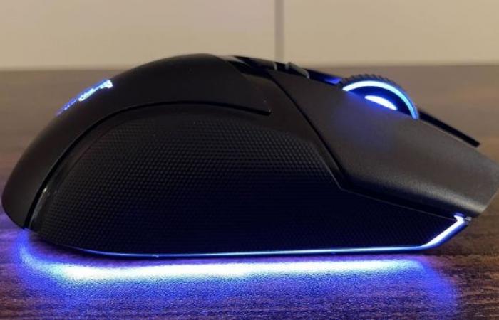 مراجعة لفارة Razer Basilisk V3 Pro 35K المخصصة للألعاب