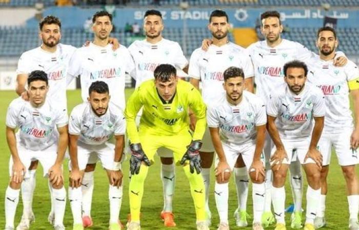 صلاح محسن يقود التشكيل المتوقع للمصري أمام الزمالك بالكونفدراليةالأحد 15/ديسمبر/2024 - 11:36 ص
استقر علي ماهر المدير الفني للفريق الأول للكرة بالنادي المصري البورسعيدي، علي تشكيلته المختارة لخوض مباراته بالجولة الثالثة من دور المجموعات للبطولة الكونفيدرالية الأفريقية والتي تجمعه بفريق الزمالك