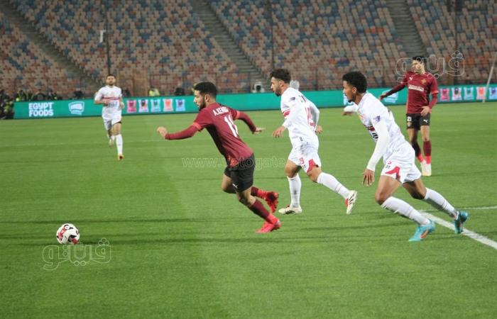 إسلام عيسى يحرز هدف سيراميكا الأول في مرمى الزمالكالخميس 19/ديسمبر/2024 - 08:15 م
الزمالك ضد سيراميكا في المبارة التي تقام على استاد القاهرة الدولي، في الجولة الخامسة من الدوري المصري الممتاز.