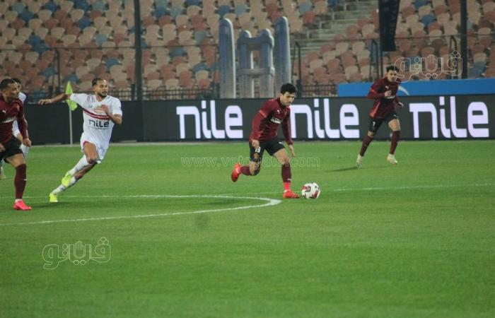 إسلام عيسى يحرز هدف سيراميكا الأول في مرمى الزمالكالخميس 19/ديسمبر/2024 - 08:15 م
الزمالك ضد سيراميكا في المبارة التي تقام على استاد القاهرة الدولي، في الجولة الخامسة من الدوري المصري الممتاز.