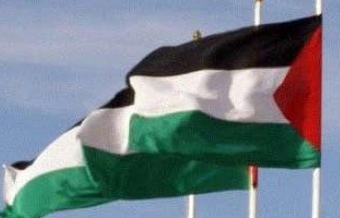 سفير فلسطين في بولندا يدعو لتحرك دولي لدعم حل الدولتين