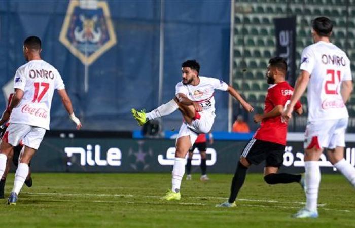 التعادل 2-2 يستمر بين الزمالك وطلائع الجيش بعد 75 دقيقةالثلاثاء 24/ديسمبر/2024 - 09:36 م
يسيطر التعادل 2-2 على مباراة طلائع الجيش والزمالك بعد 75 دقيقة باستاد الكلية الحربية، في إطار مباريات الجولة السادسة لمسابقة الدوري المصري الممتاز.