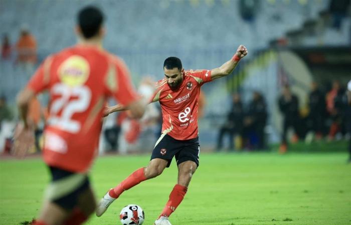 الأهلي يفوز على المصري 0/2 في الدوري الممتاز (صور)الخميس 26/ديسمبر/2024 - 10:06 م
حقق النادي الأهلي، فوزا صعبا علي حساب نظيره المصري البورسعيدي بهدف نظيف في المباراة التي جمعت بينهم اليوم الخميس، على ملعب “برج العرب” في المباراة التي تجمع بينهما ضمن منافسات الجولة السادسة