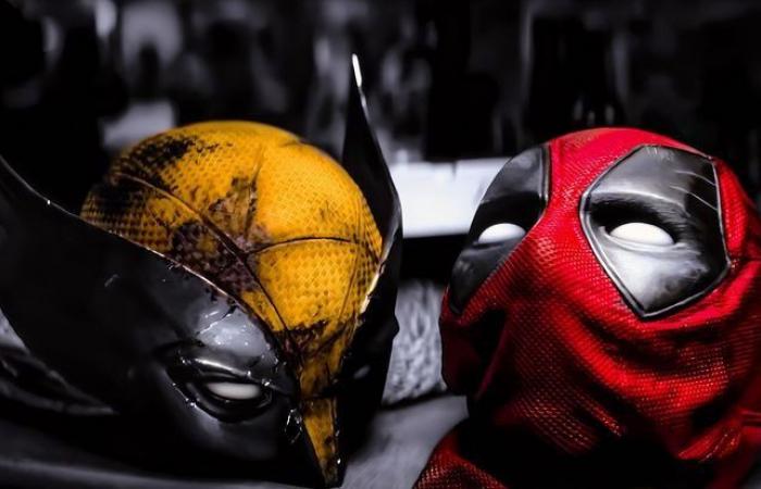 أجر صادم لمخرج فيلم "Deadpool & Wolverine"الخميس 26/ديسمبر/2024 - 02:00 م
كشف المخرج تيم ميلر، في تصريحات صحفية، أنه حصل على 225,000 دولار فقط، مقابل إخراج فيلم مارفل الشهير "Deadpool & Wolverine". وقال ميلر:"مقابل عامين من العمل، هذا ليس مبلغًا ضخمًا.. ليس أنني غير ممتن، بل أنا ممتن جدًا... وكيل أعمالي قال لي: يا رجل، تجني أكثر من ذلك الرقم بكثير، مقابل حلقة واحدة