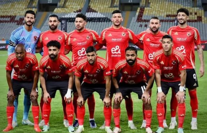 مروان عطية أفضل لاعب في مباراة الأهلي والمصريالخميس 26/ديسمبر/2024 - 10:32 م
حصل مروان عطية لاعب النادي الأهلي علي جائزة أفضل لاعب في مباراة فريقه امام المصري البورسعيدي في اللقاء الذي أقيم اليوم الخميس في بطولة الدوري المصري الممتاز